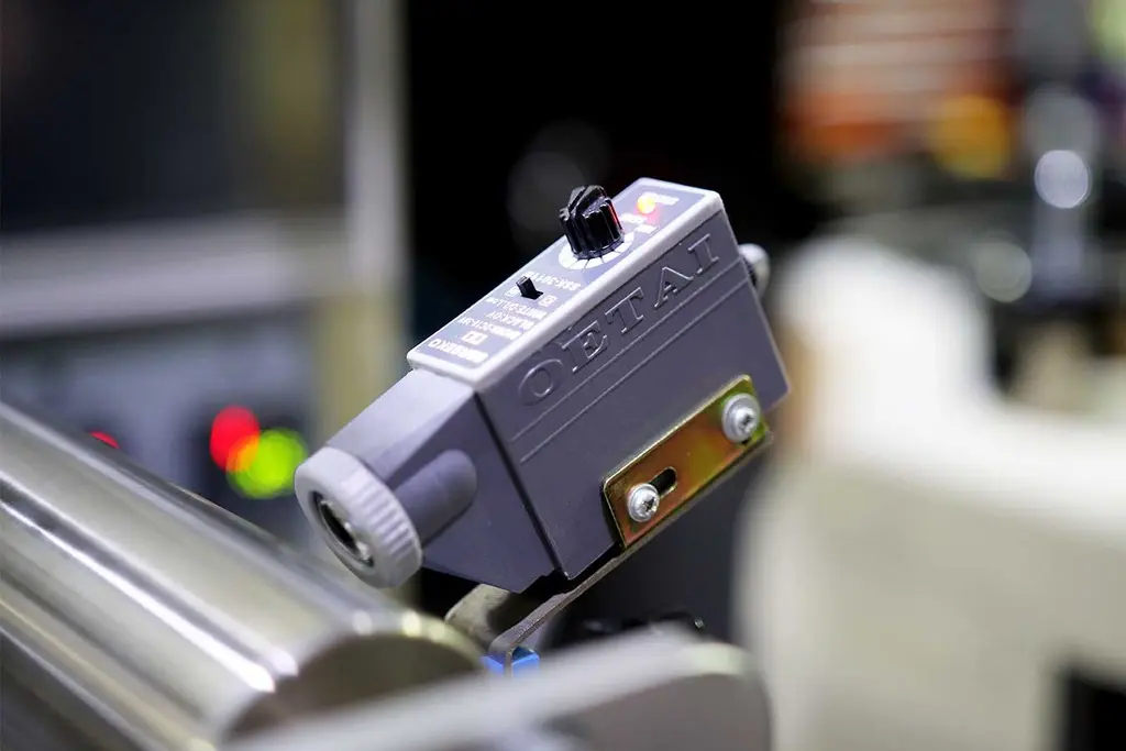 [SSK3011W] Photoelectric Switch Optical Color Mark Sensor.webp